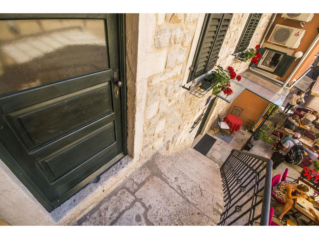 Guesthouse Imperator Split Exterior photo